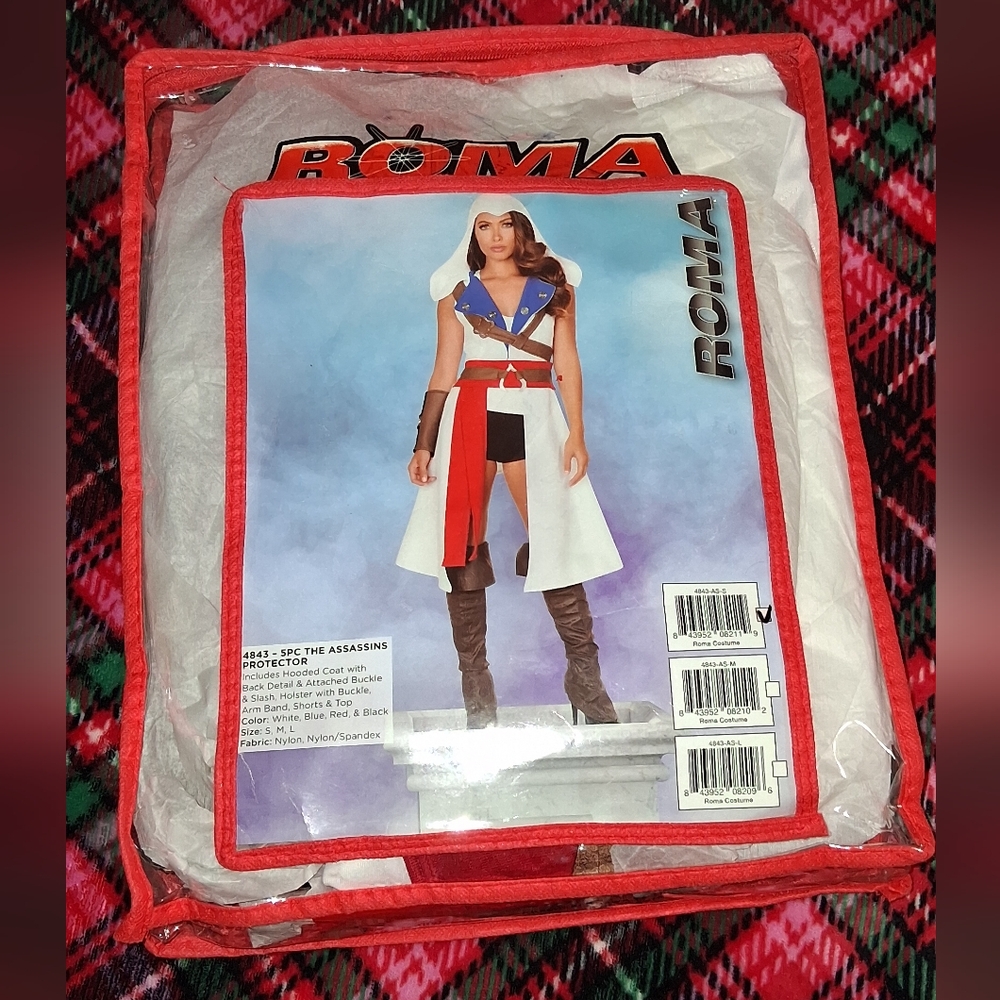 NWT Roma Assassin Costume with Red and White Accents